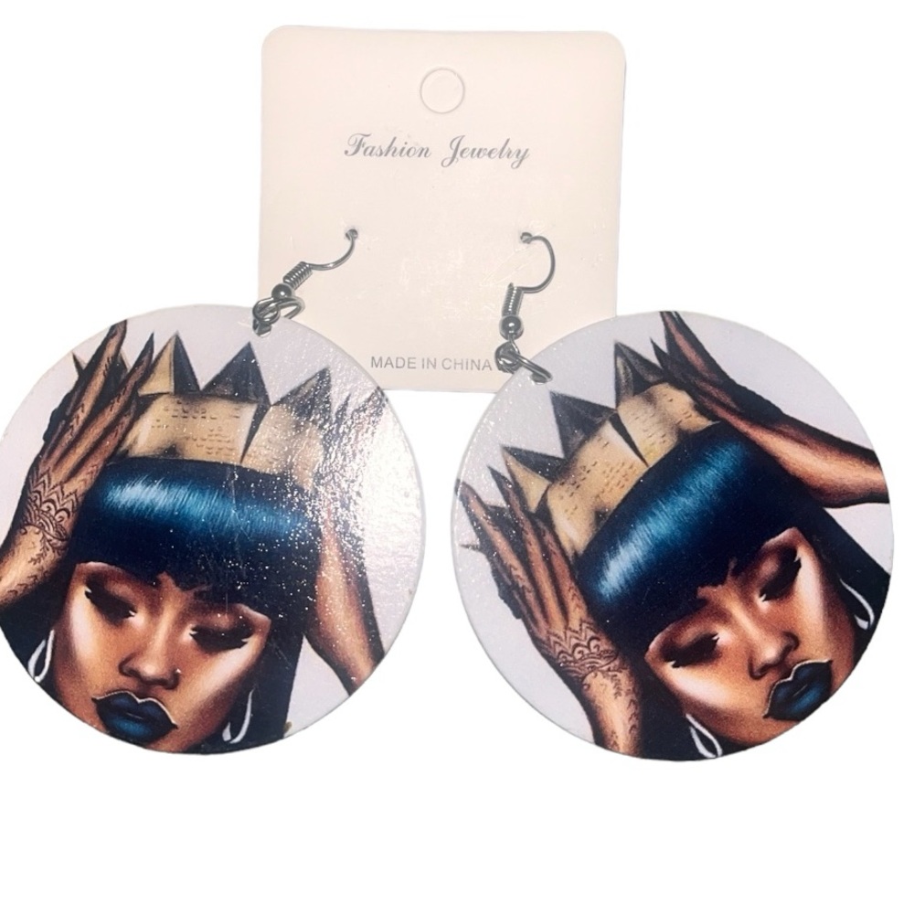 Queen of color Earrings